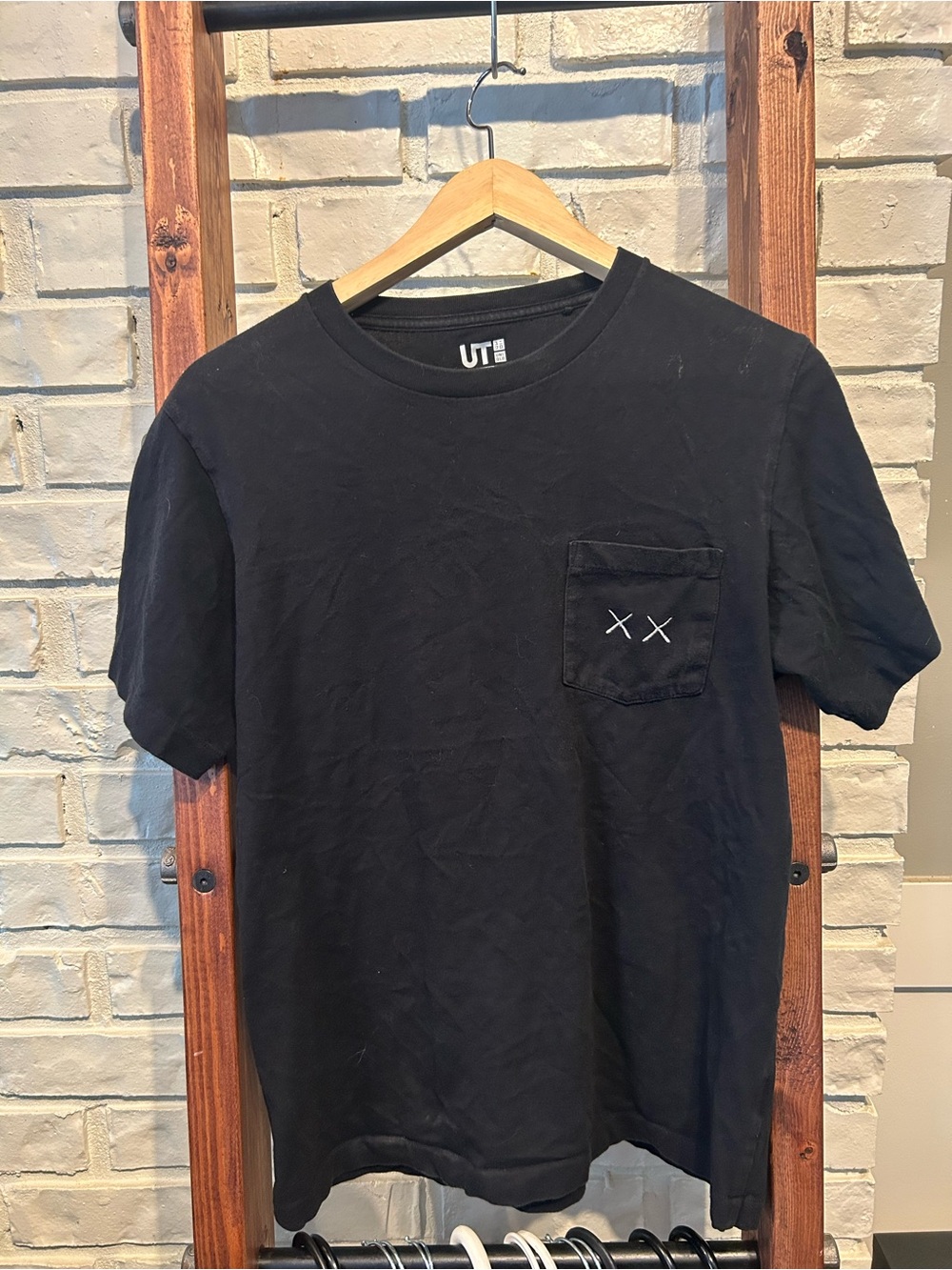 black KAWS x Uniqlo x Sesame Street Size S